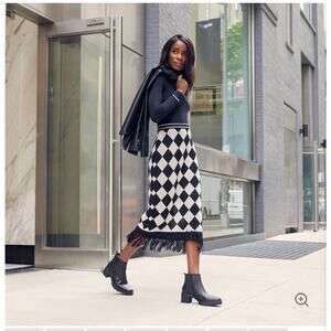 ANDRE ASSOUS Milla Leather Boot NEW $150 Black Lug Sole Ankle Boot Size W 9.5